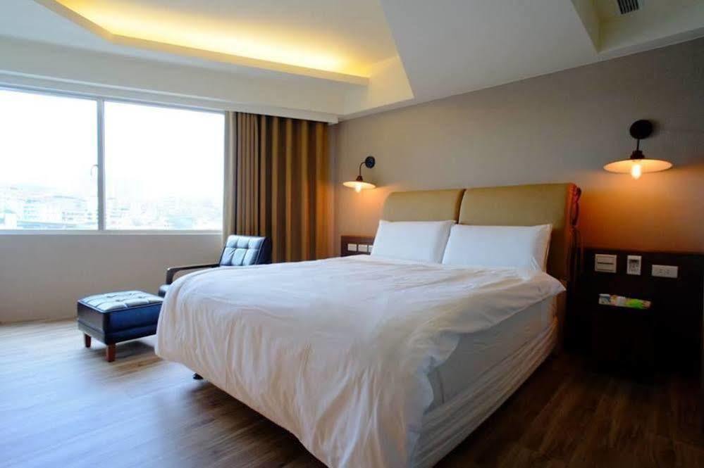 Open Room Hotel Tamsui Exterior foto