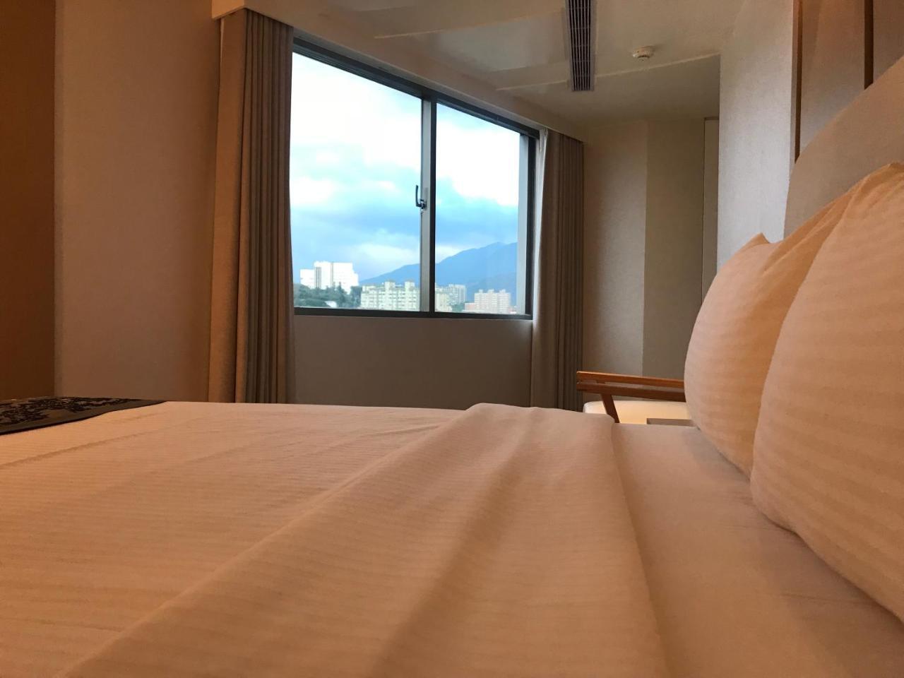 Open Room Hotel Tamsui Exterior foto
